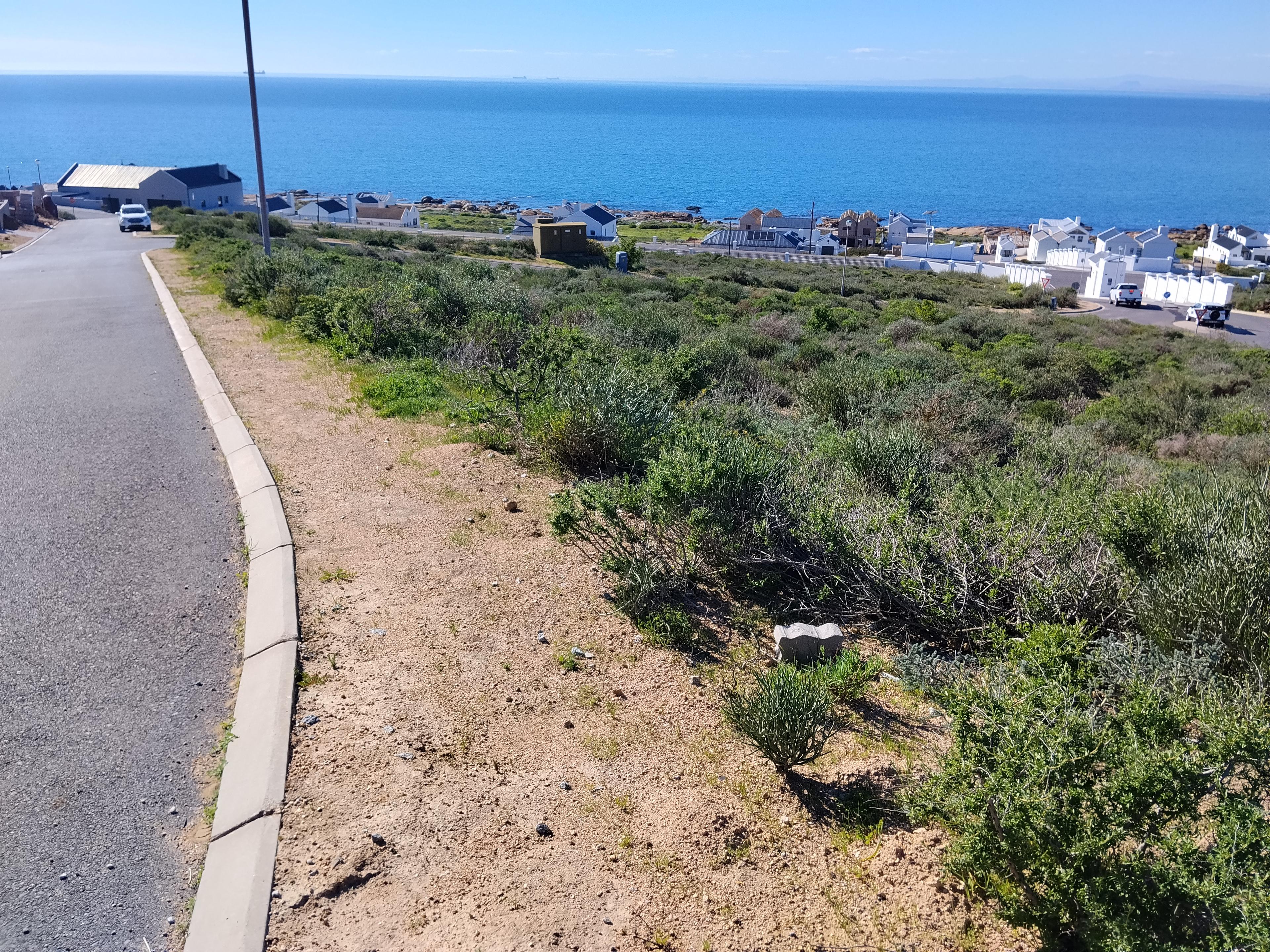 Image 2 of 6