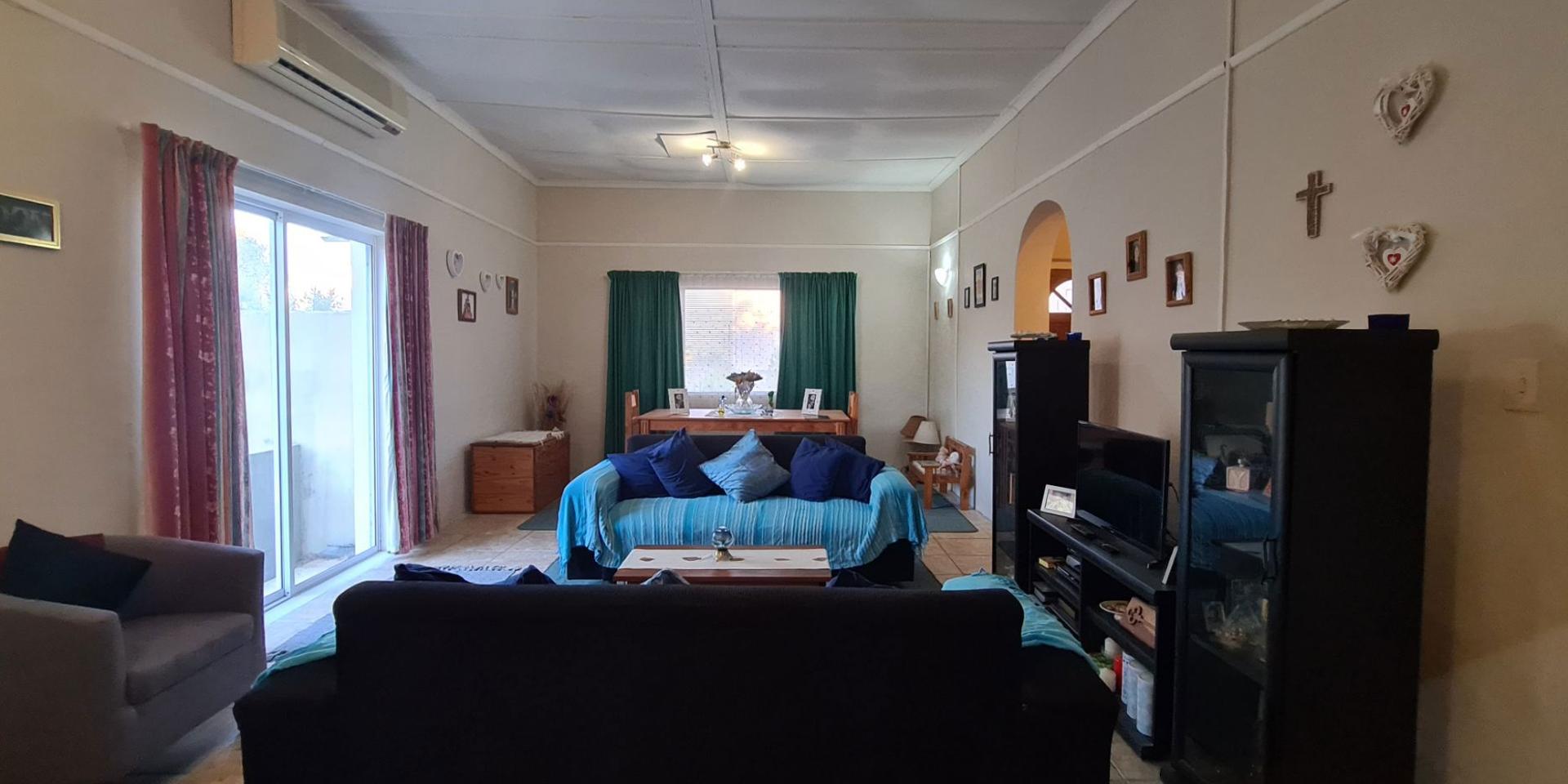 Image 5 of 6