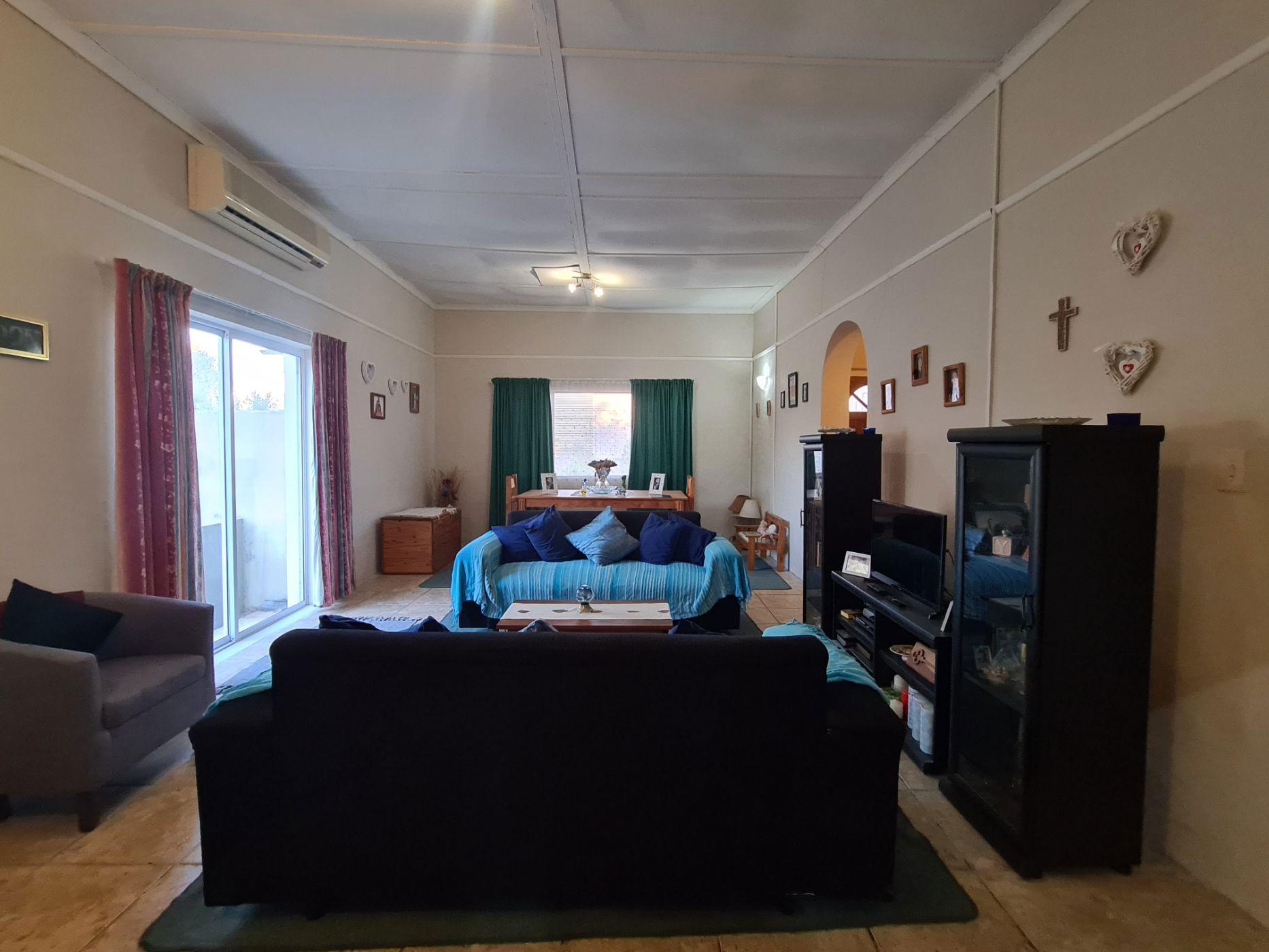 Image 5 of 6