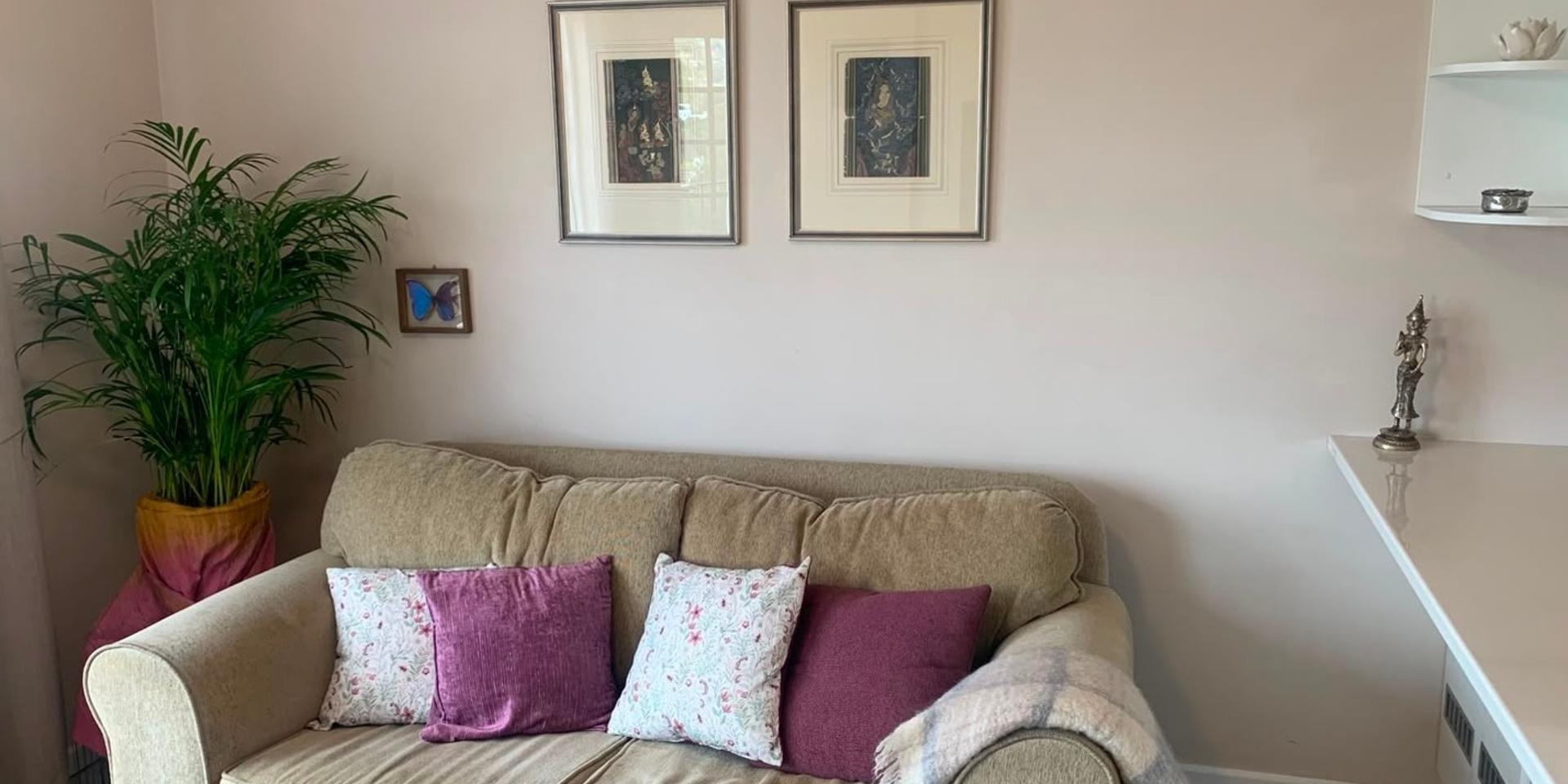 Image 4 of 6