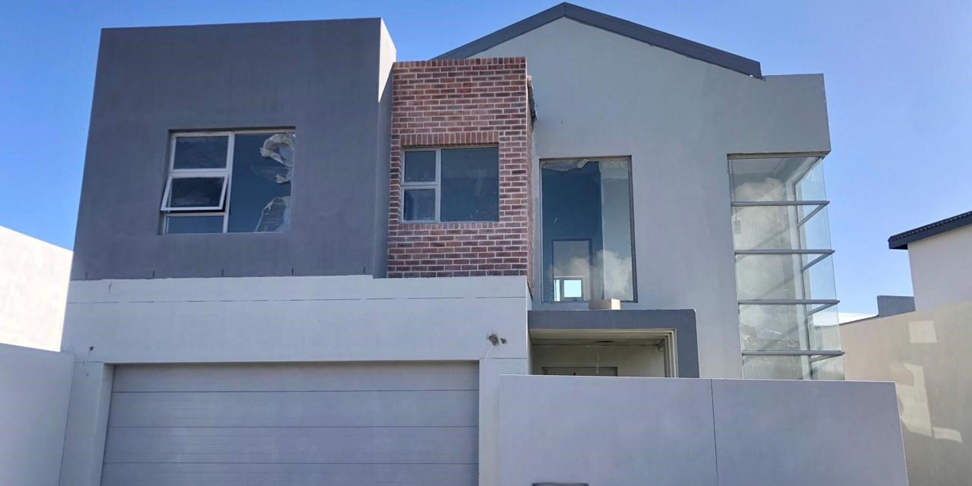 Image 1 of 6