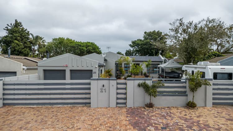 Main property image