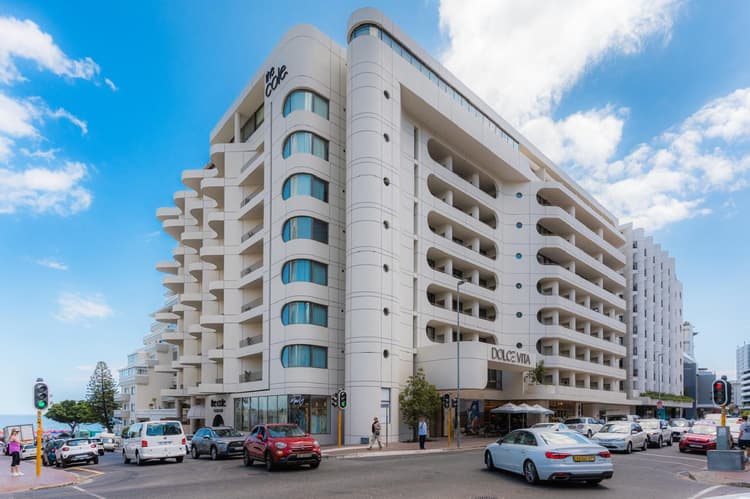 Main property image