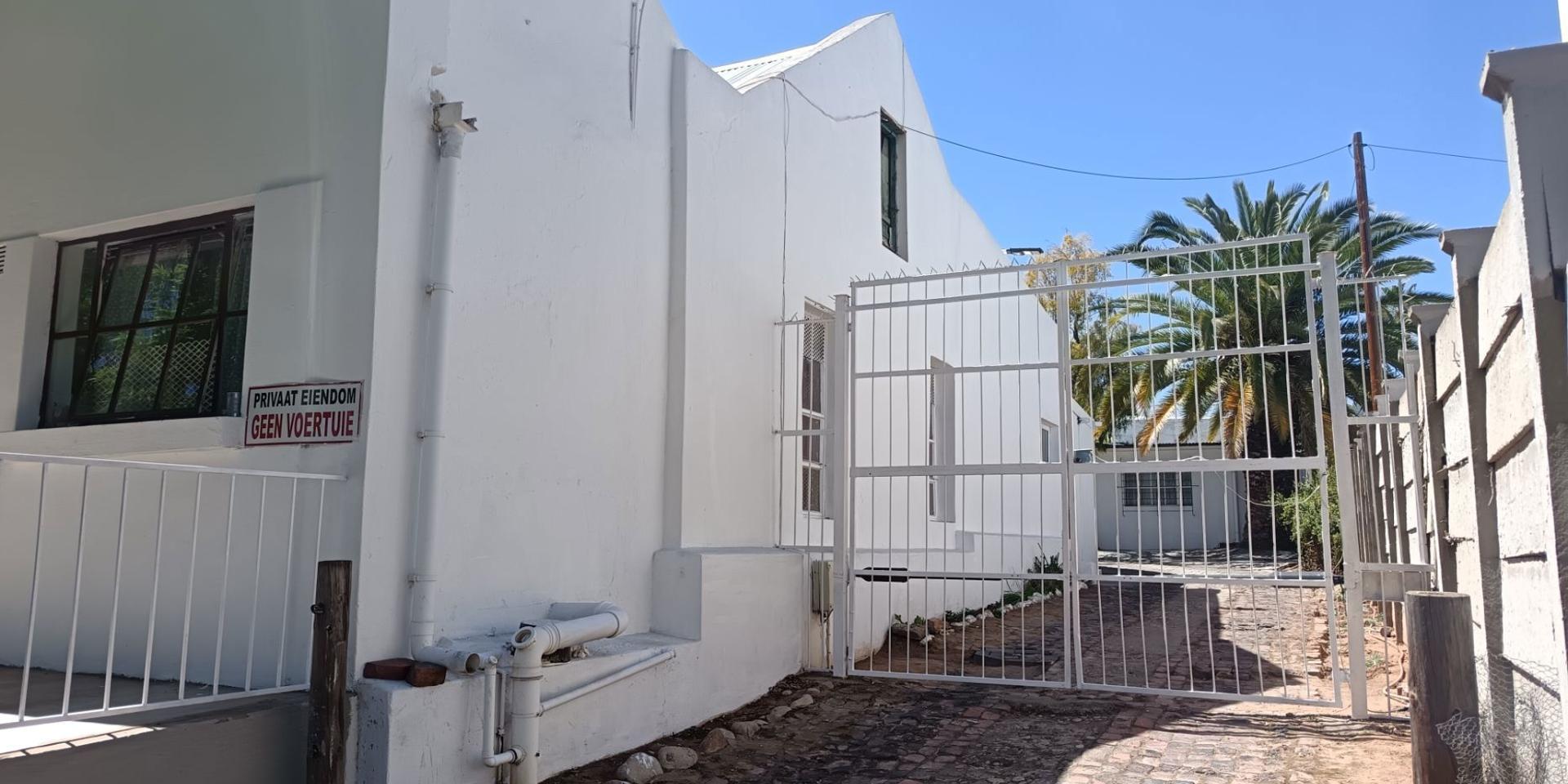 Image 5 of 6