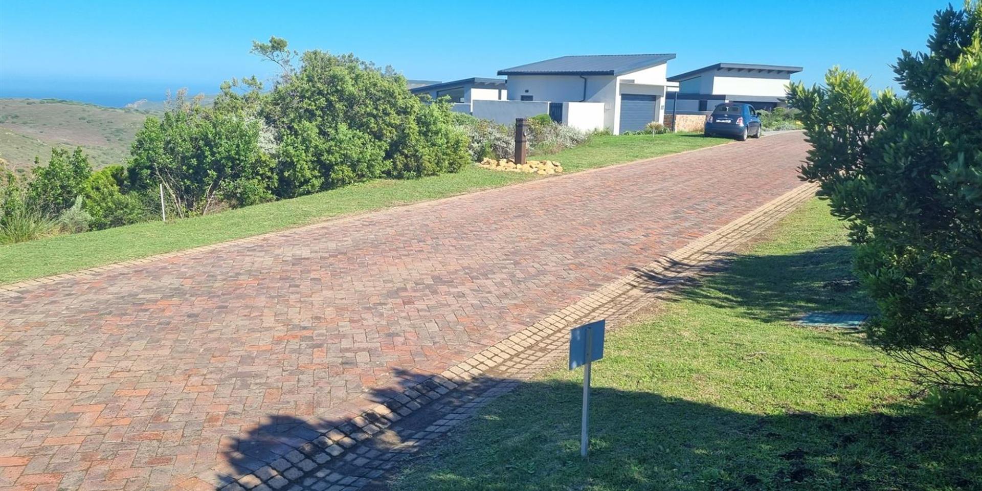 Image 4 of 6