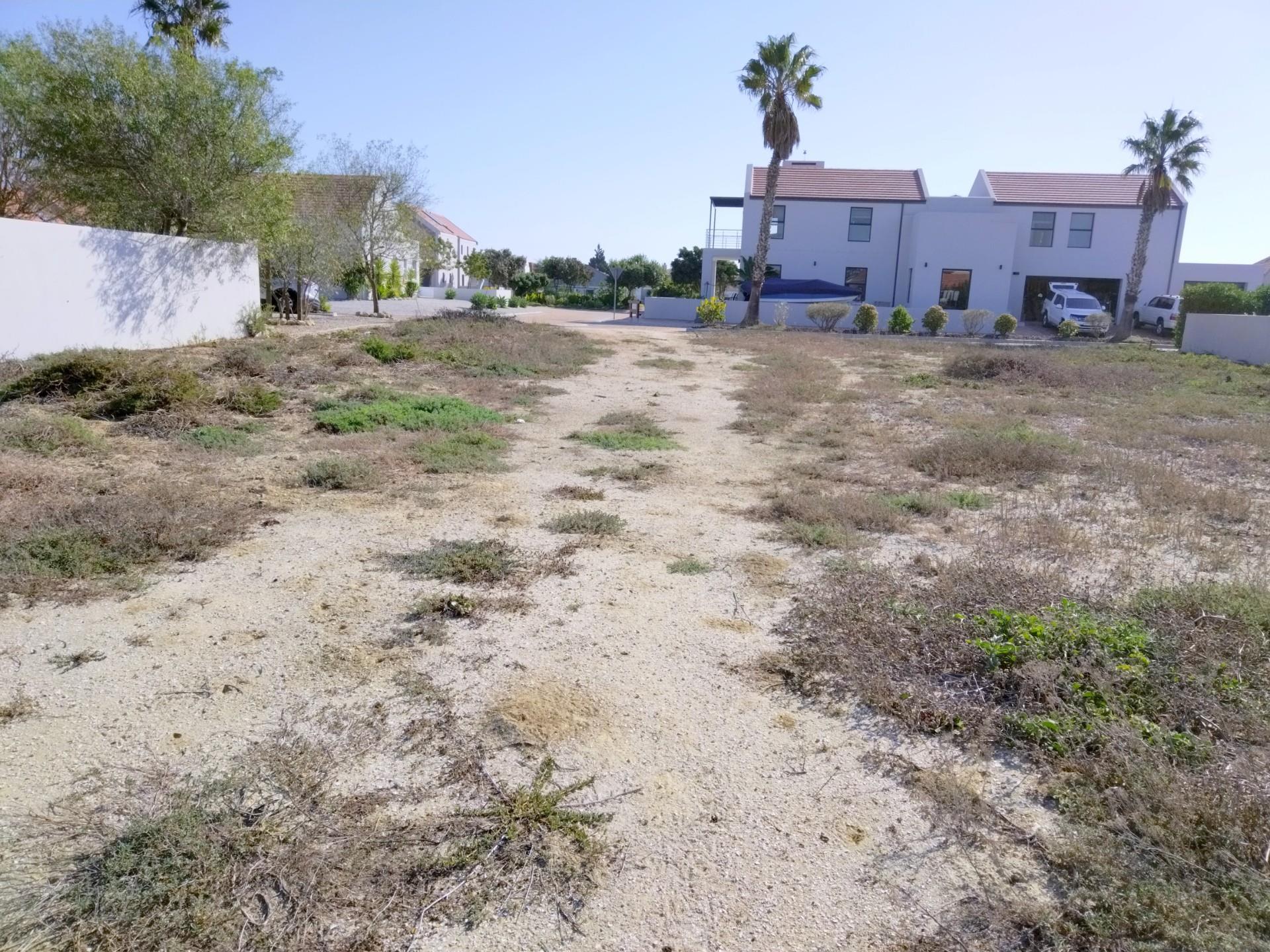Image 4 of 6