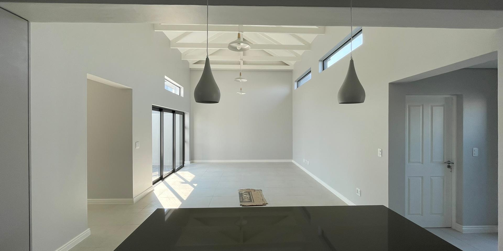 Image 5 of 6