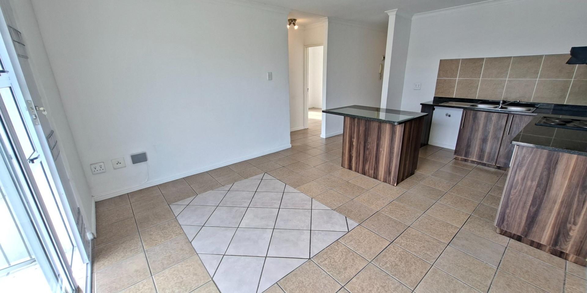 Image 3 of 6
