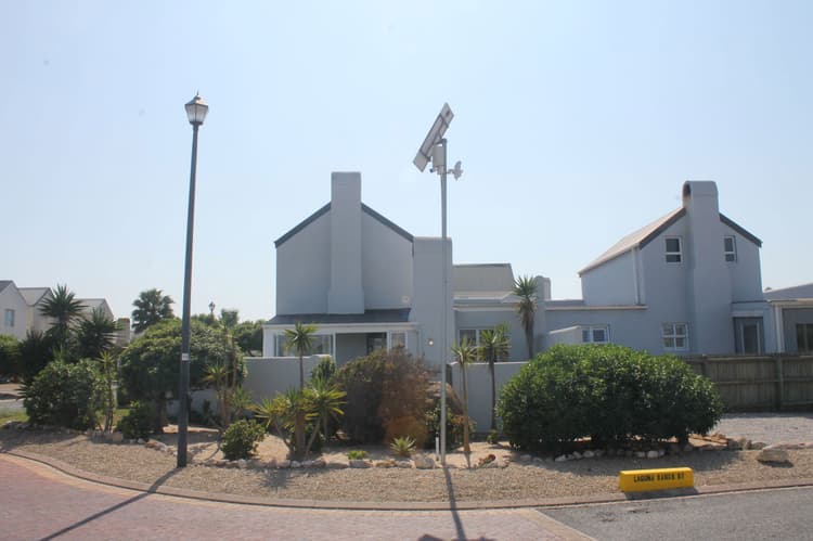 Main property image