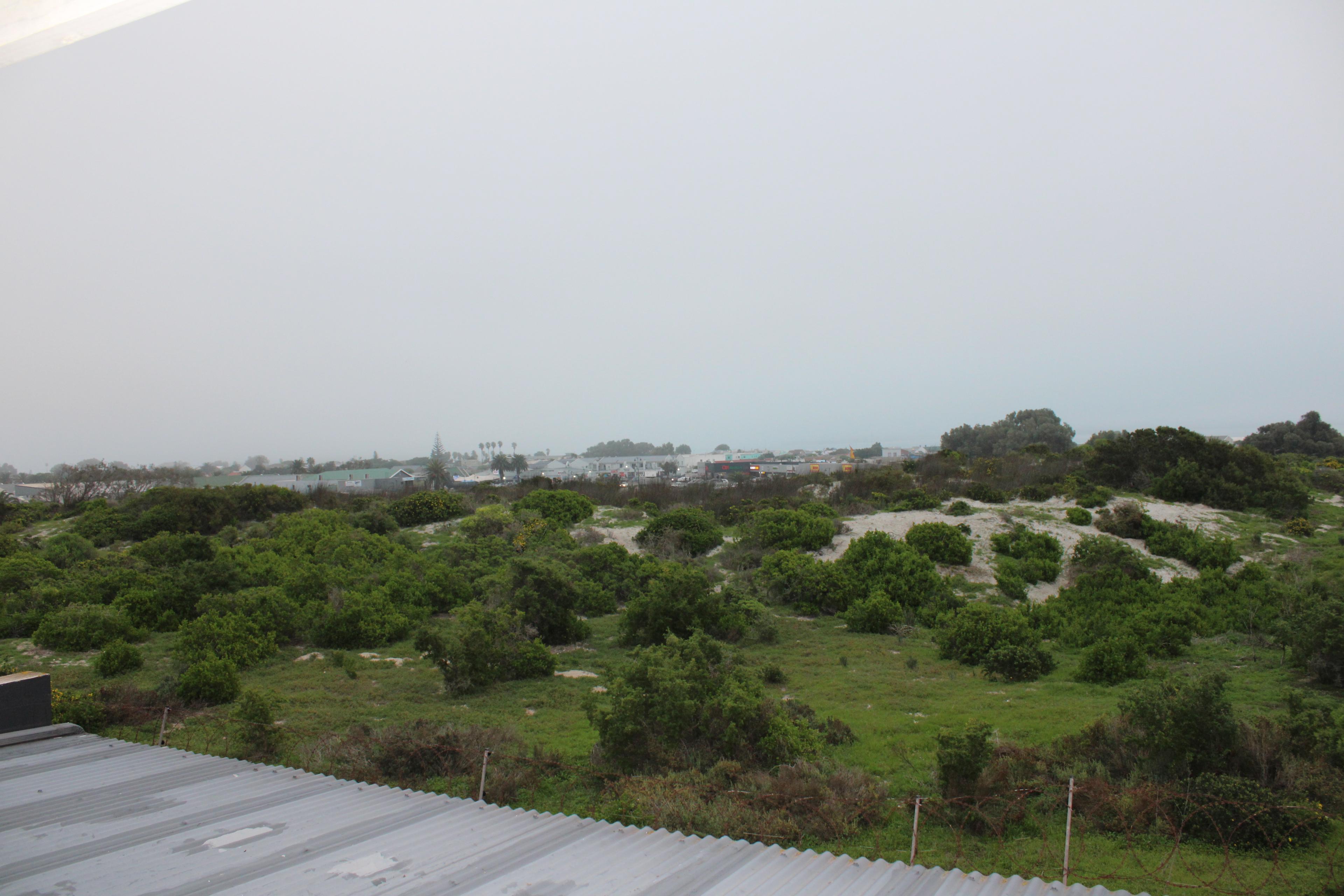 Image 3 of 6