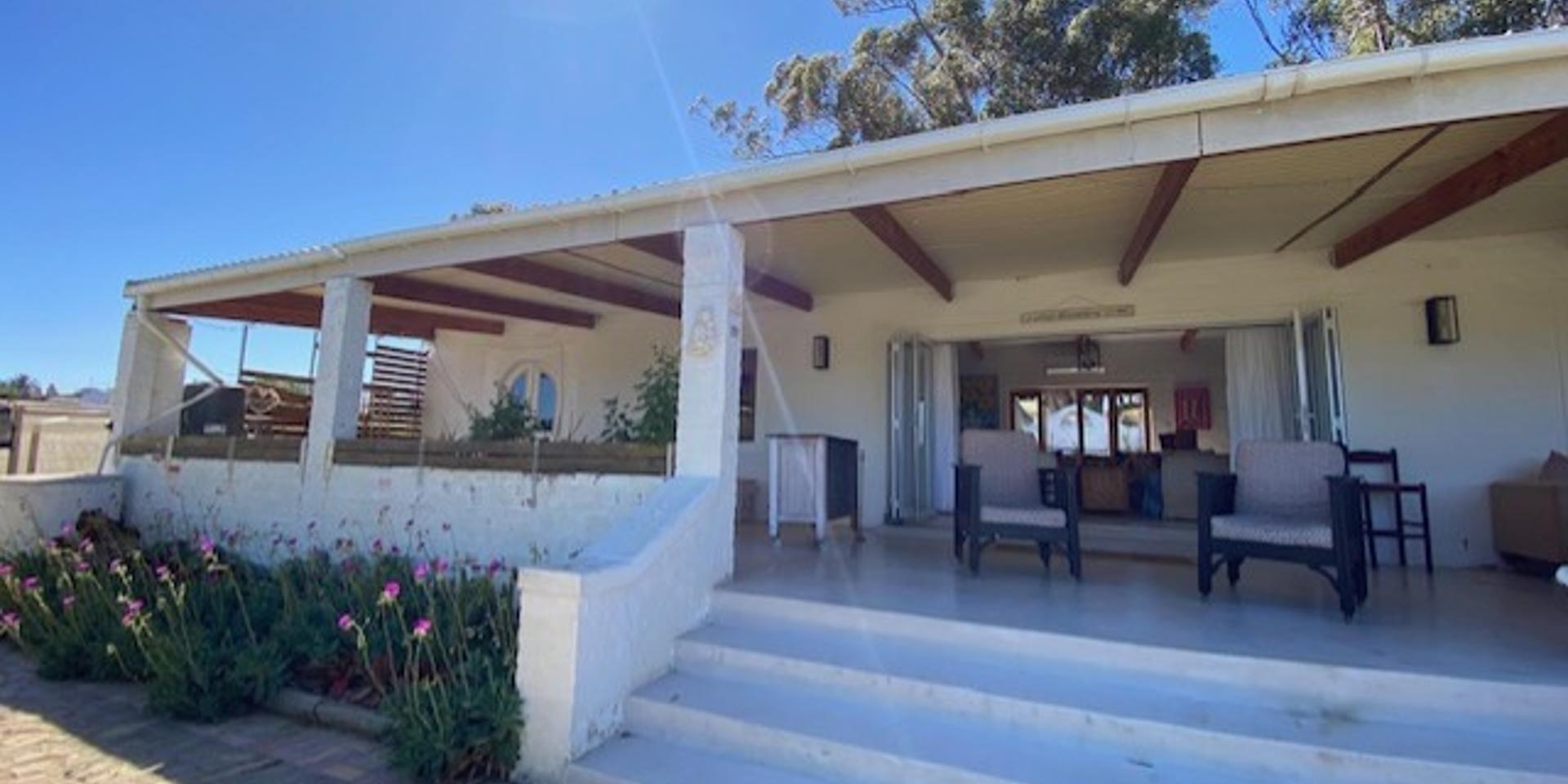 Image 2 of 6