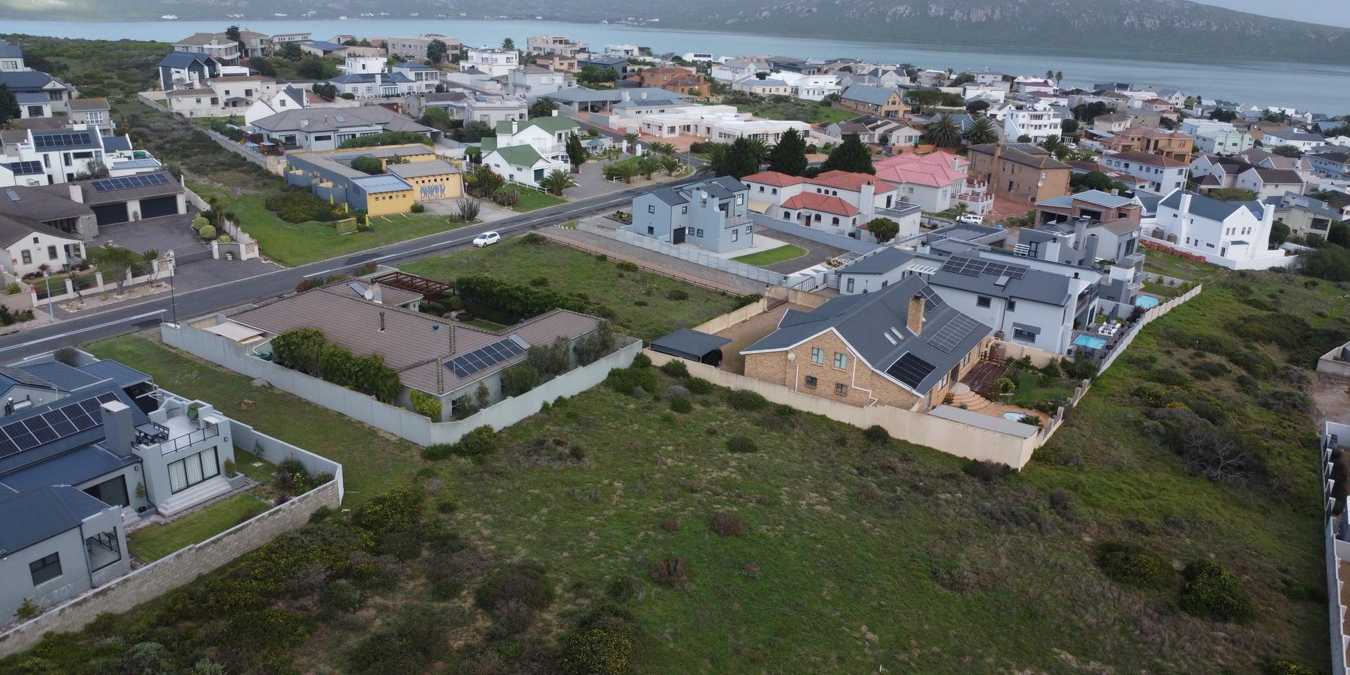 Image 3 of 6