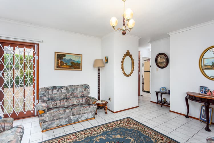Main property image