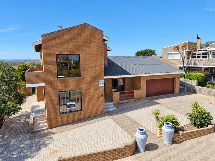 Main property image