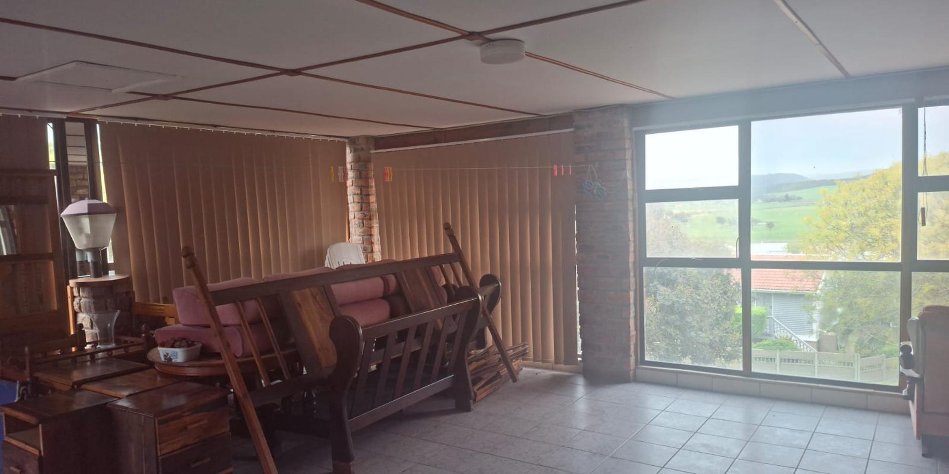 Image 5 of 6