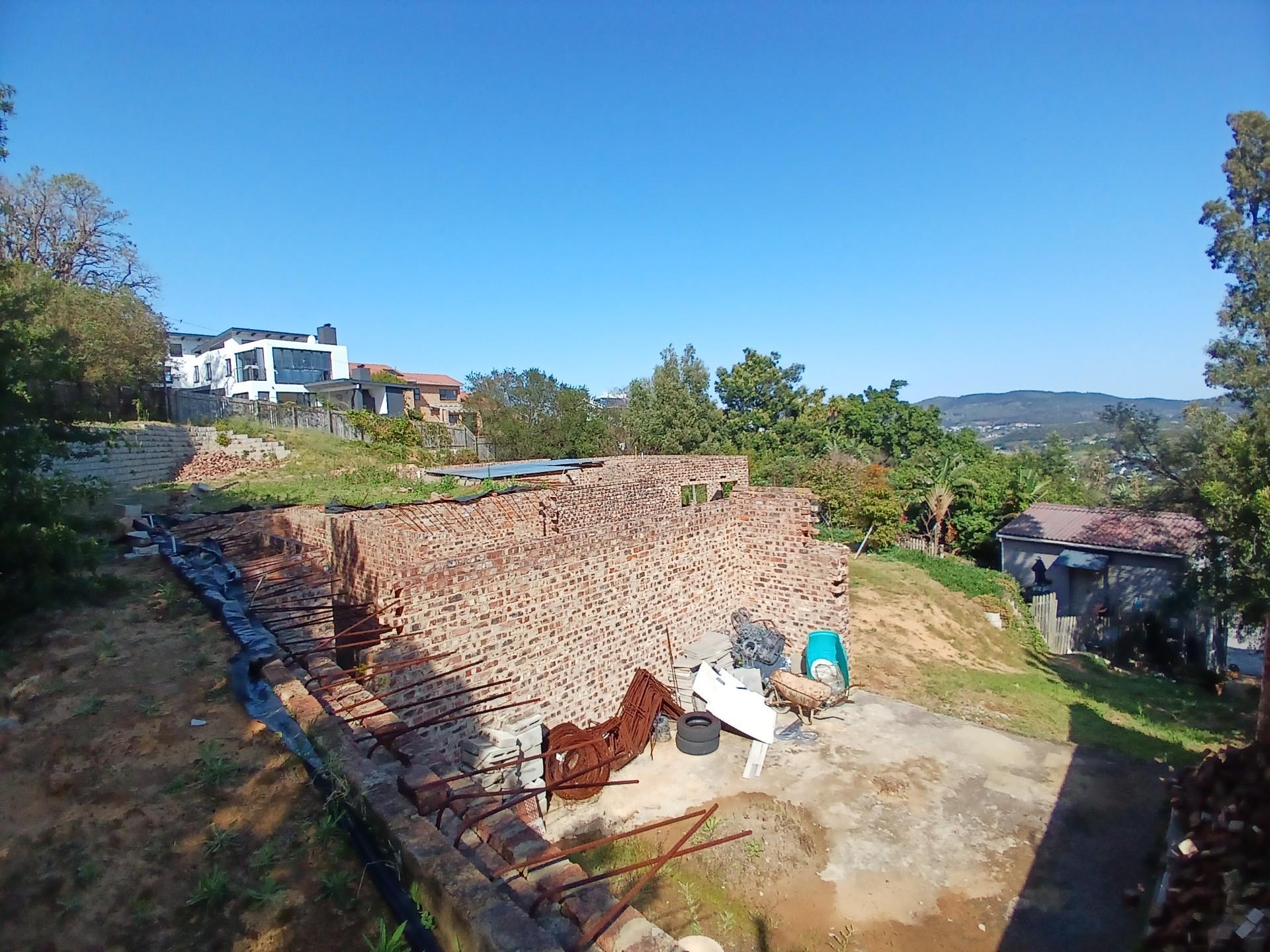 Image 4 of 6