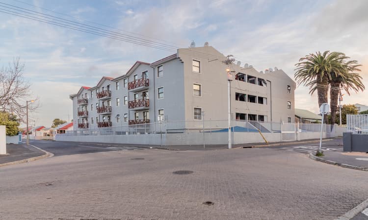 Main property image