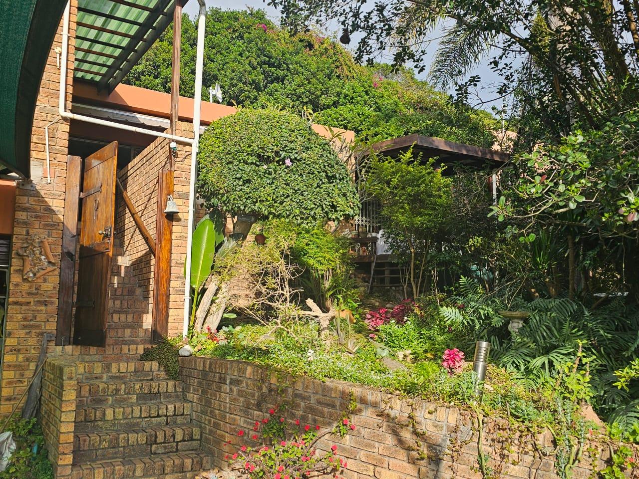 Image 4 of 6