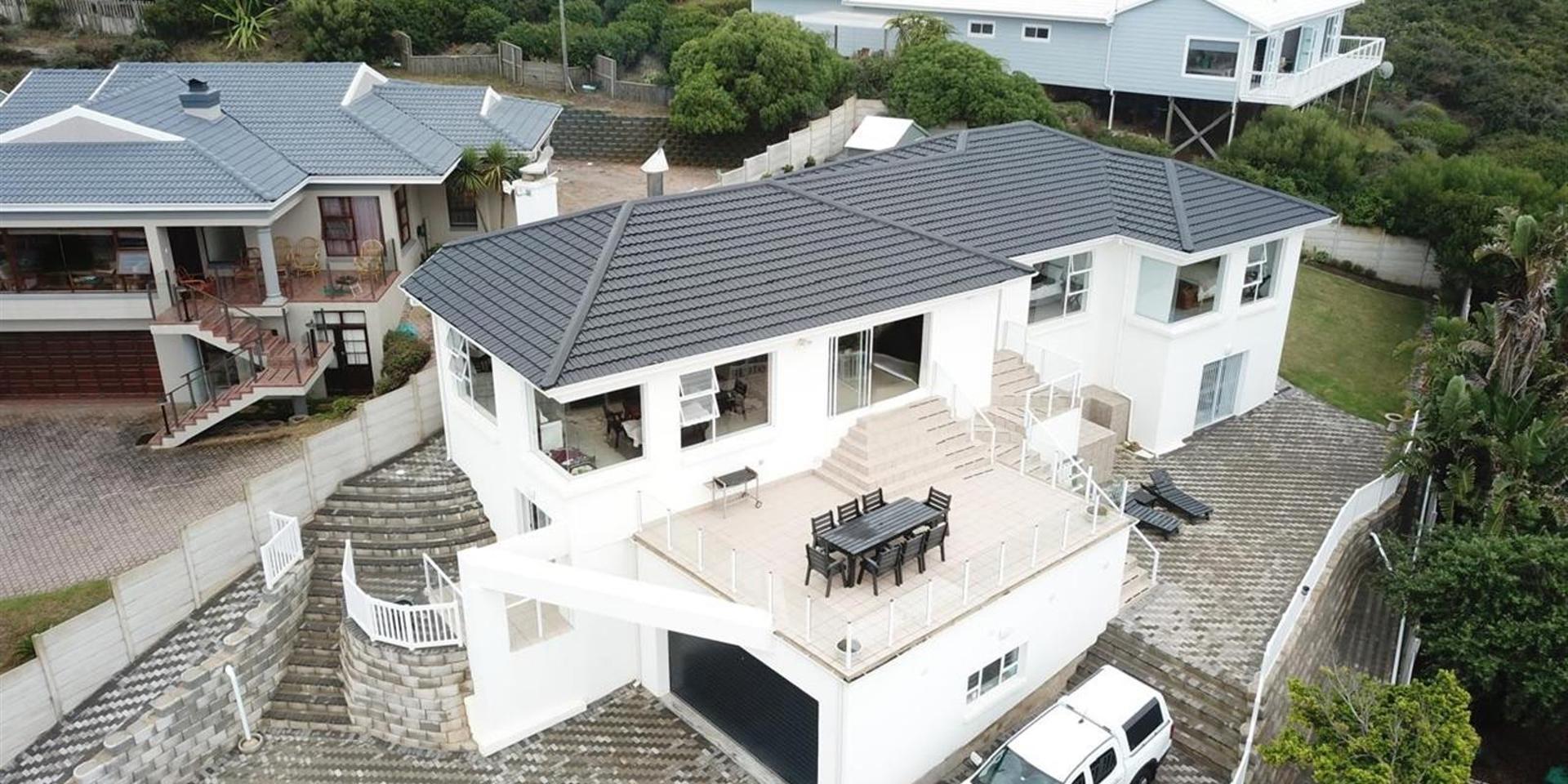 Image 2 of 6