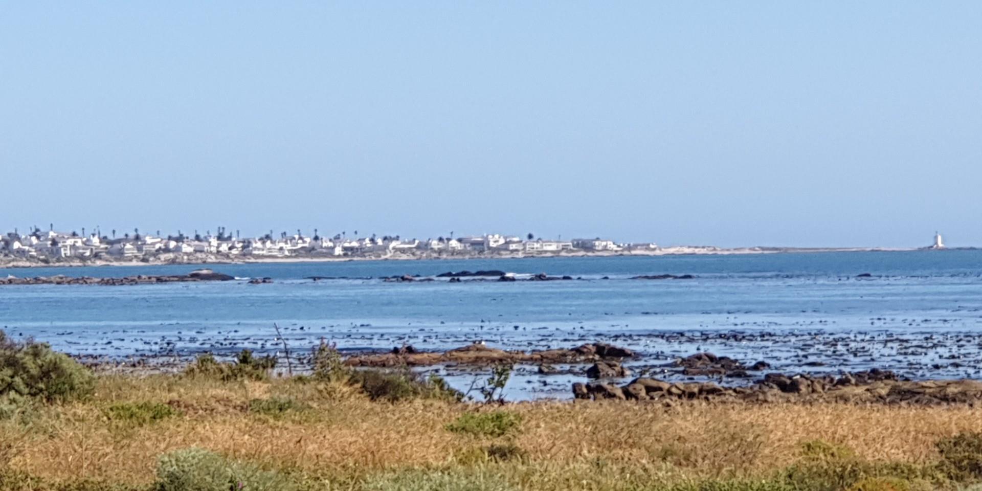 Image 2 of 6