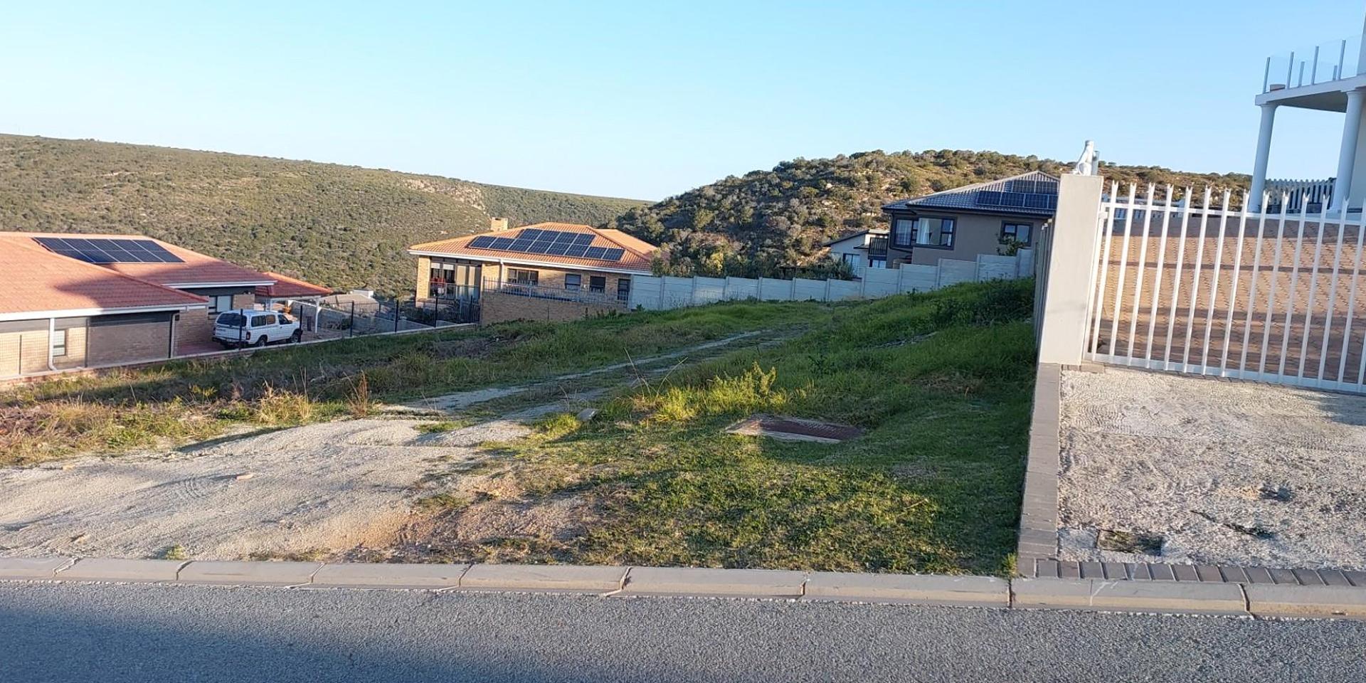 Image 2 of 6