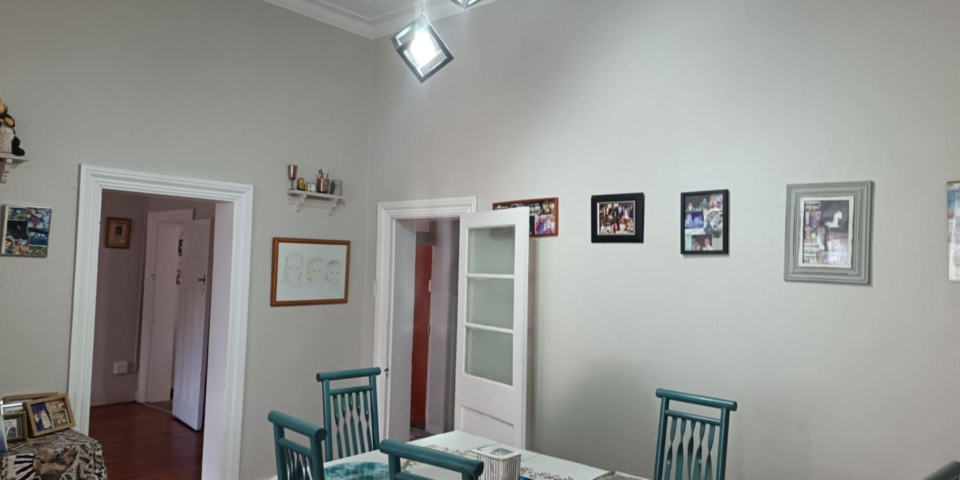 Image 5 of 6