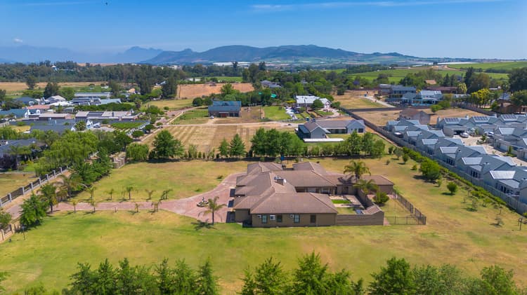 Main property image