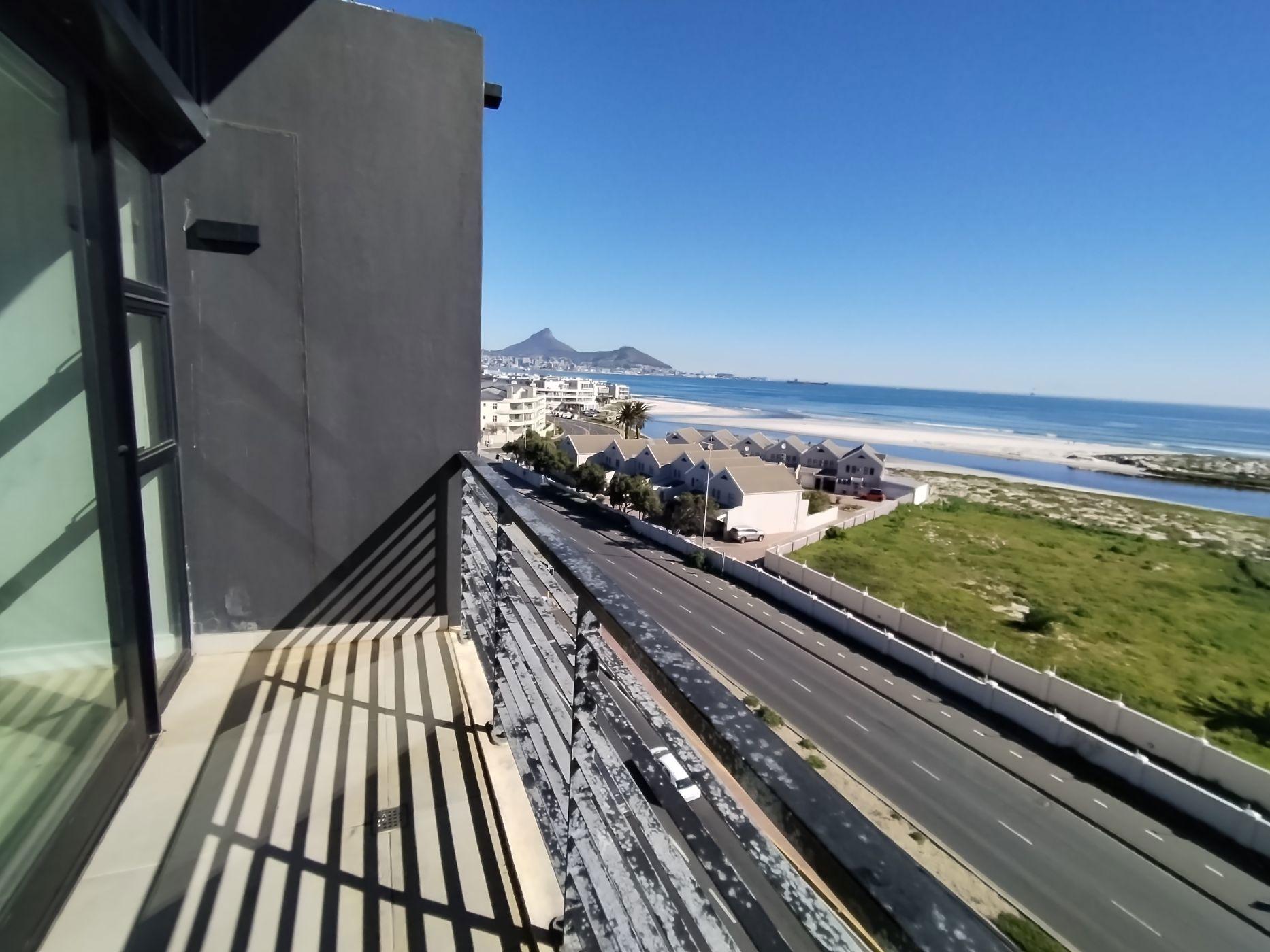 Image 3 of 6