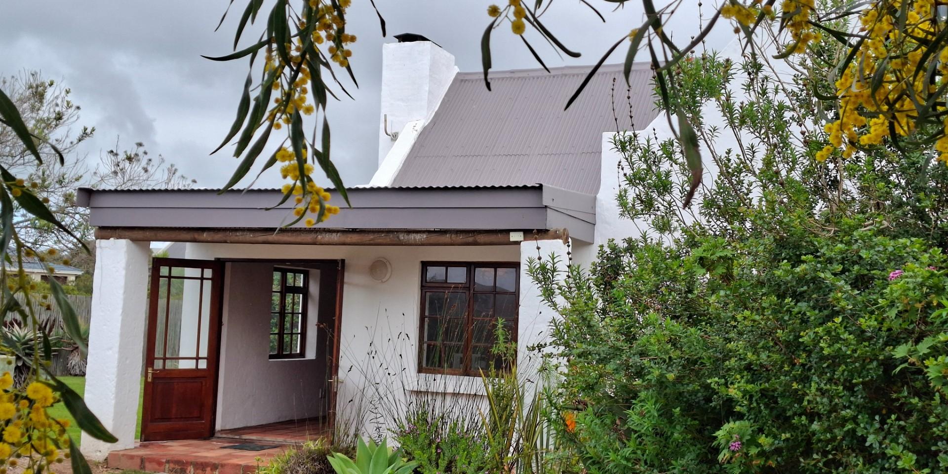 Image 4 of 6