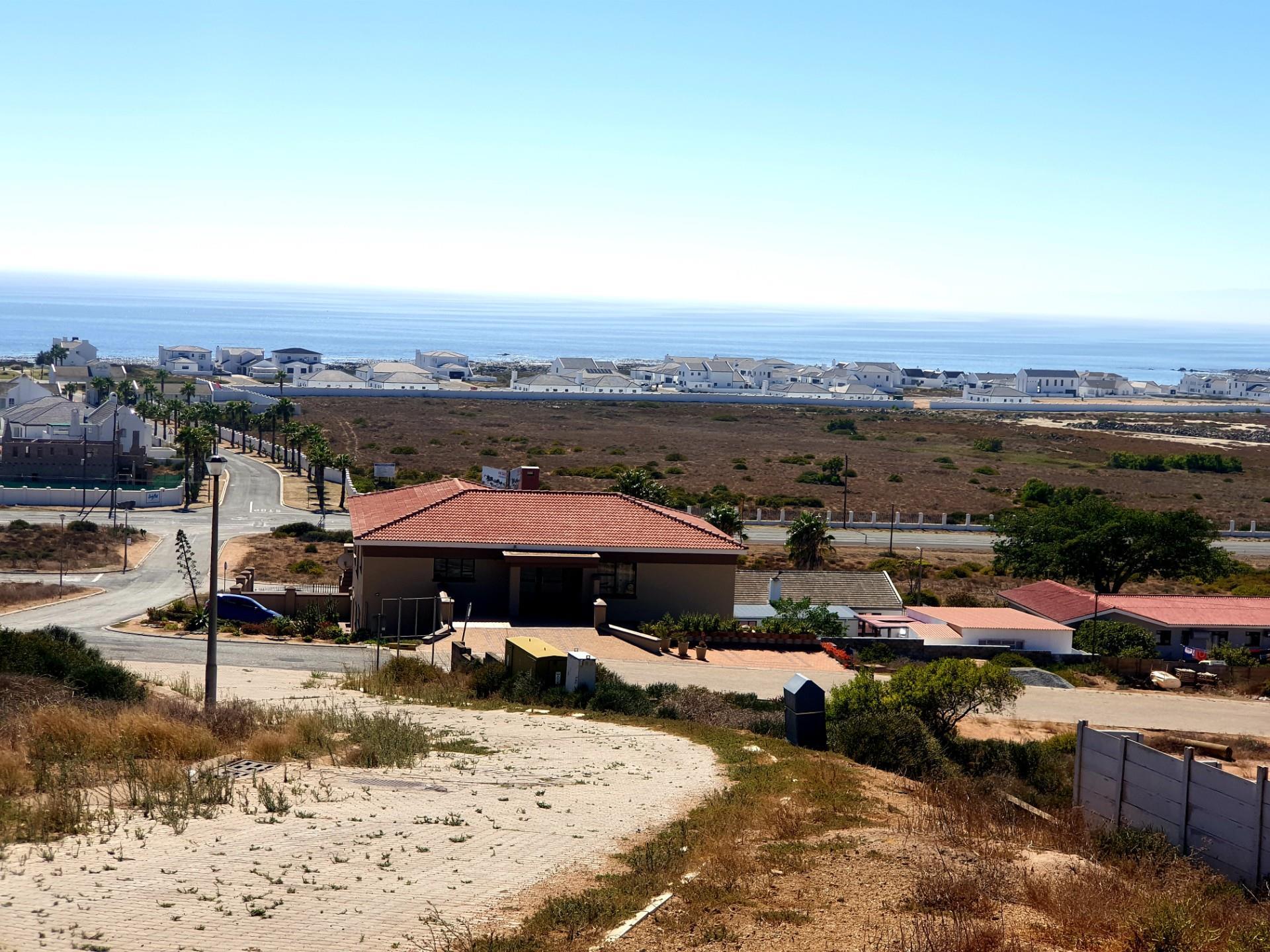 Image 4 of 6