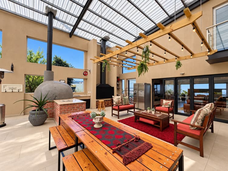 Main property image