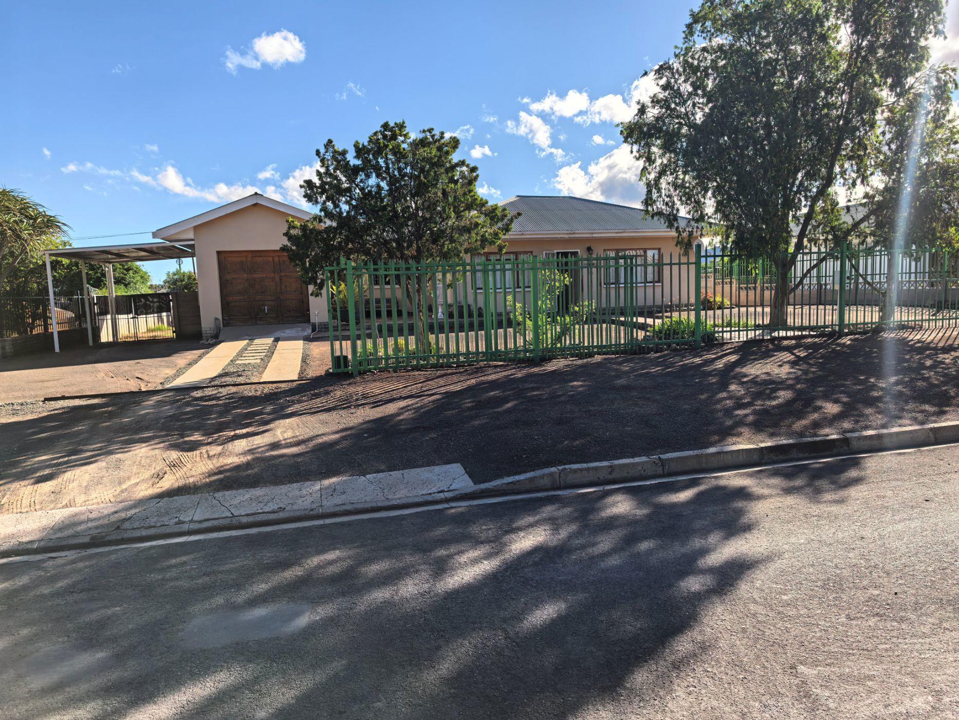 Image 1 of 6