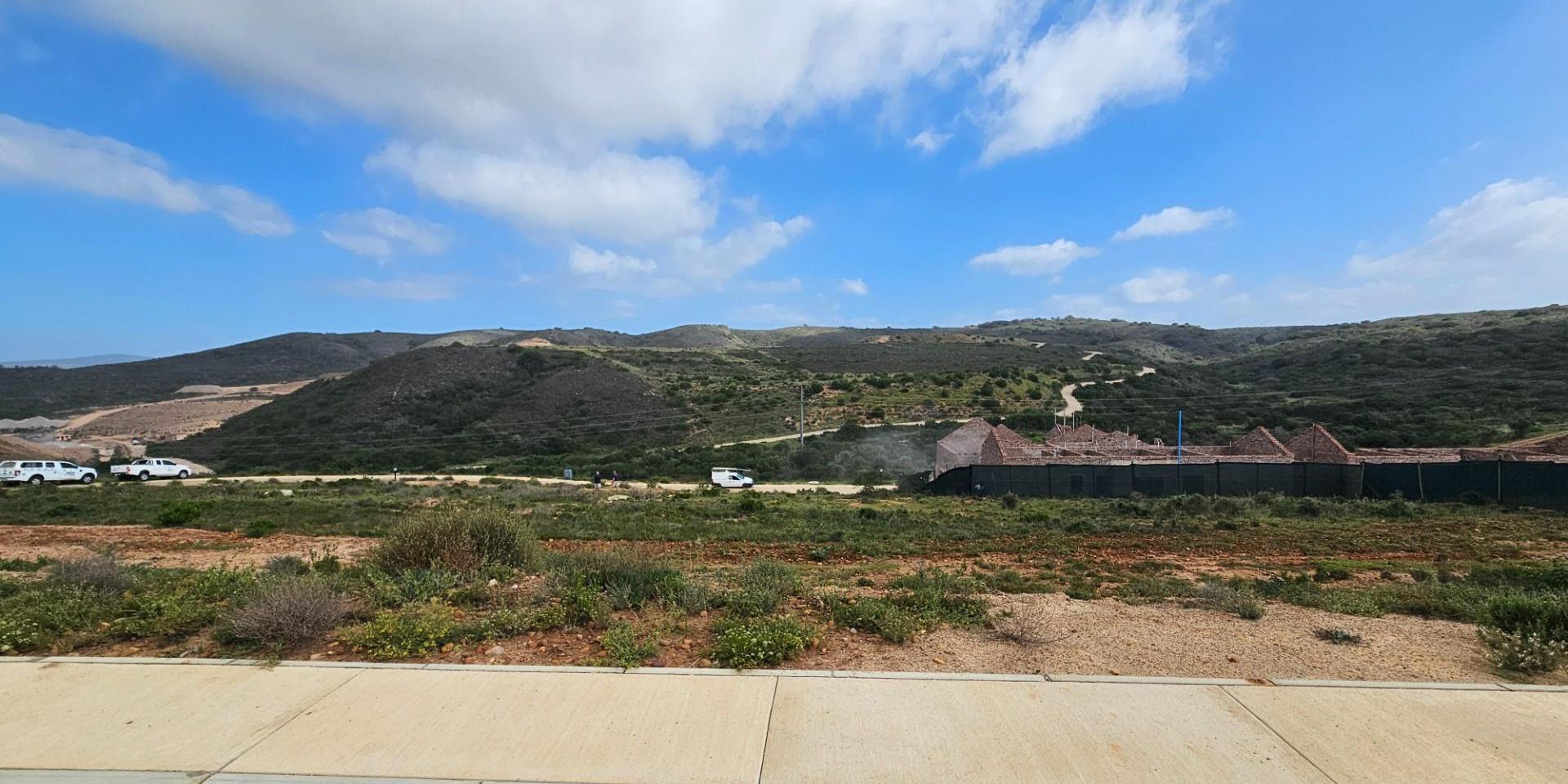 Image 4 of 6