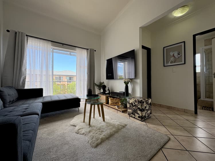 Main property image