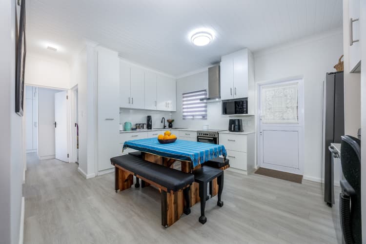 Main property image