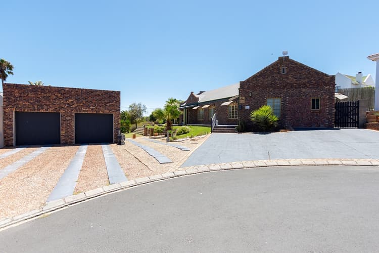 Main property image
