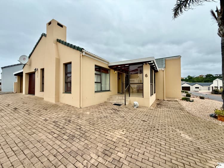 Main property image