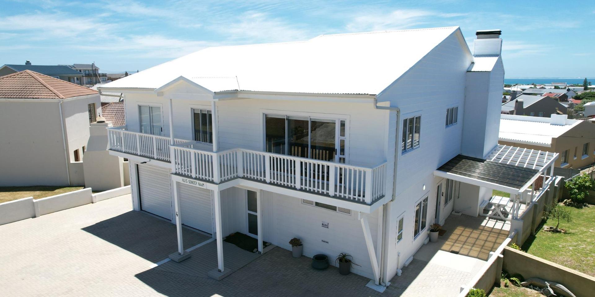 Image 4 of 6