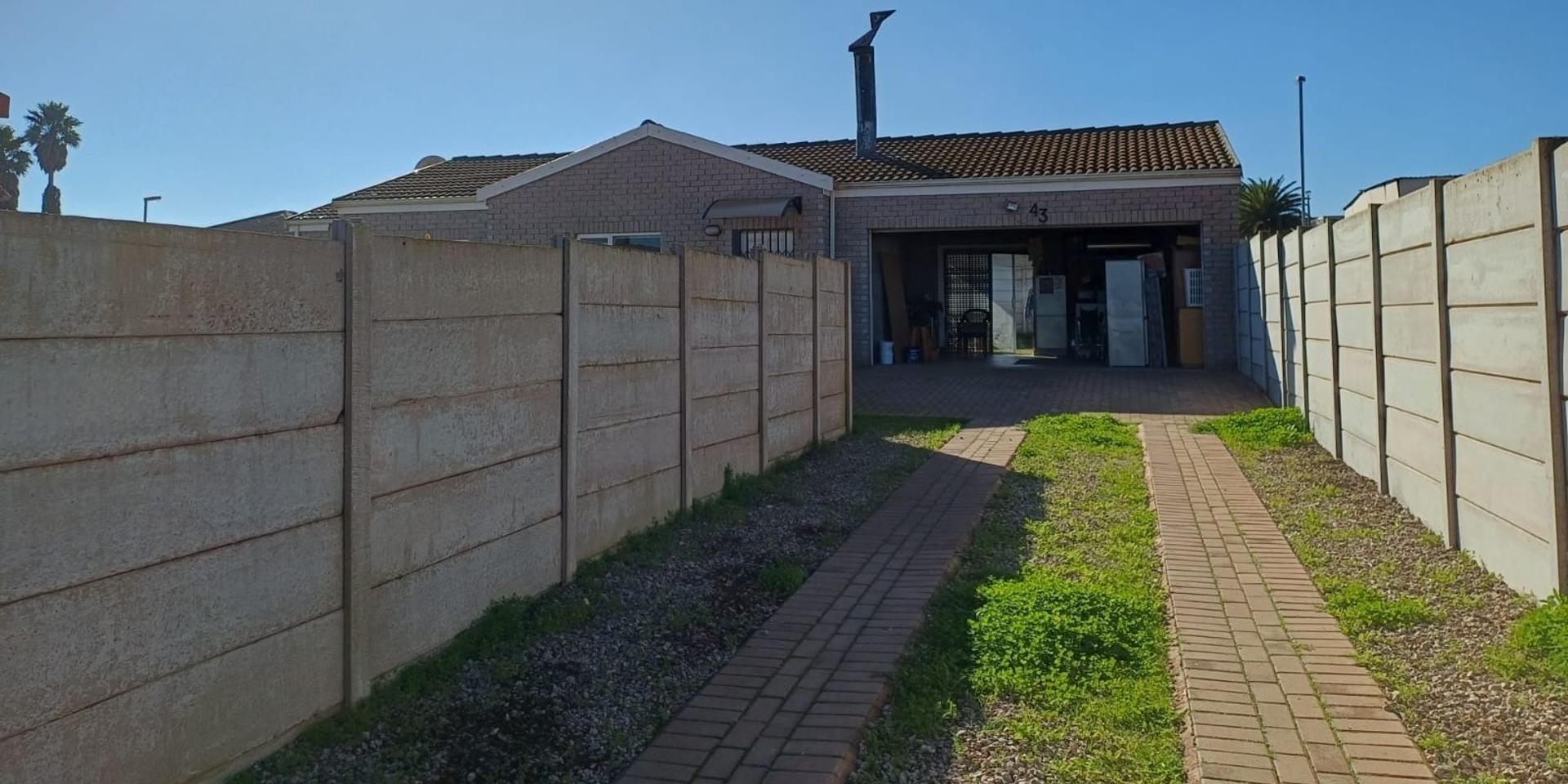 Image 2 of 6