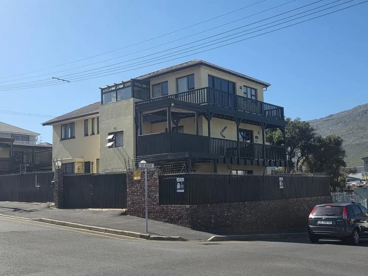 Main property image