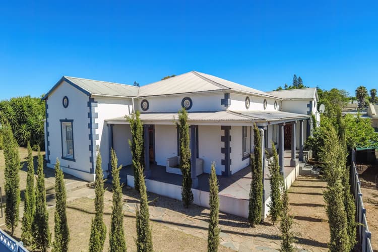 Main property image