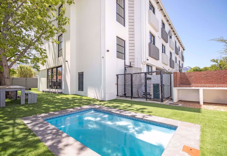 Main property image