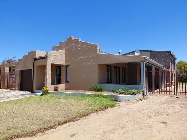 Main property image