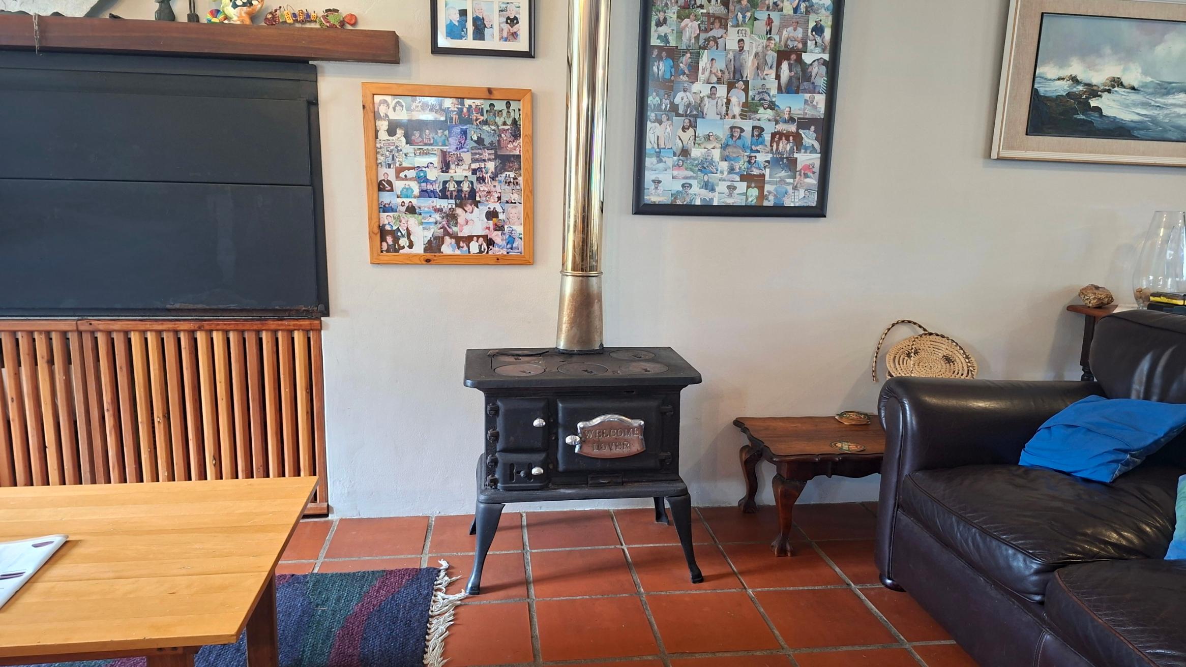 Image 4 of 6