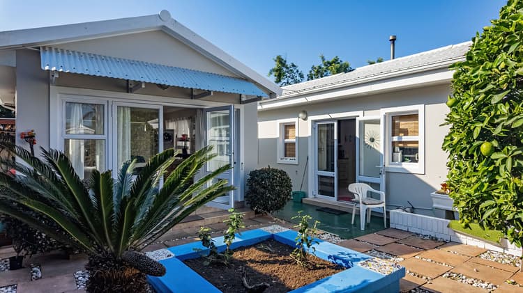 Main property image
