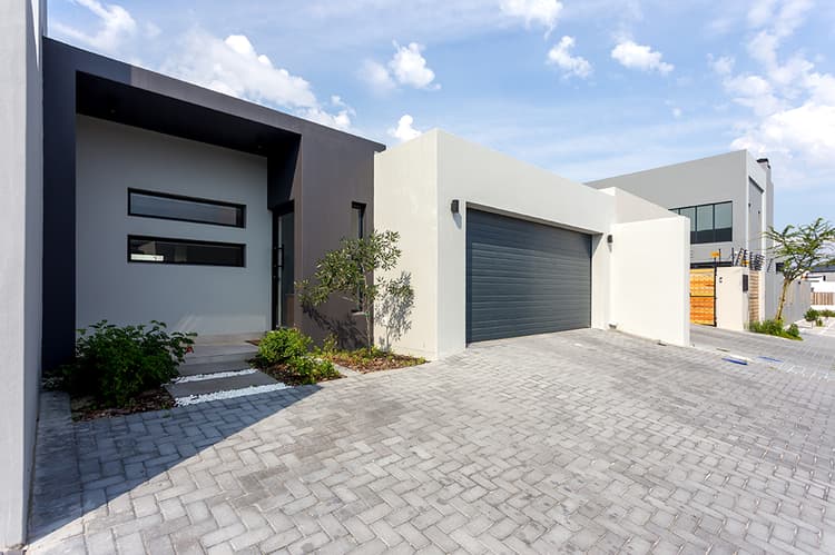 Main property image