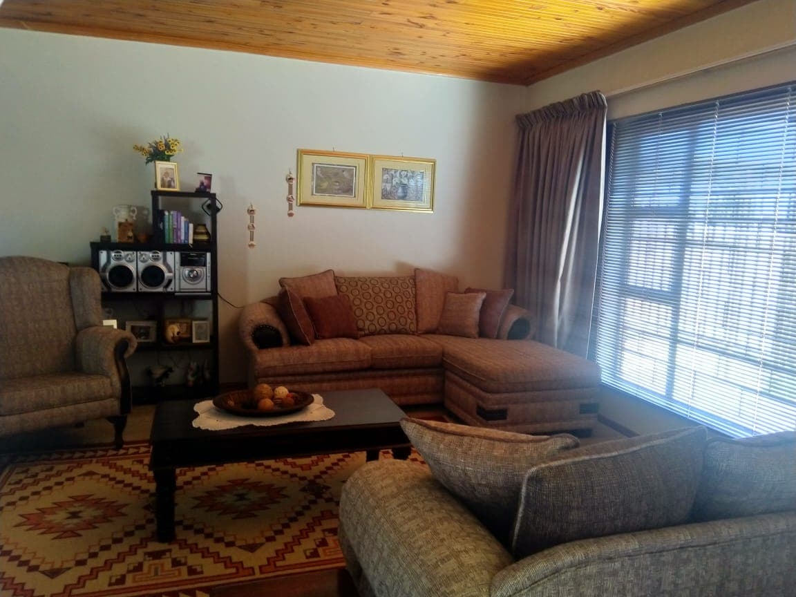Image 3 of 6