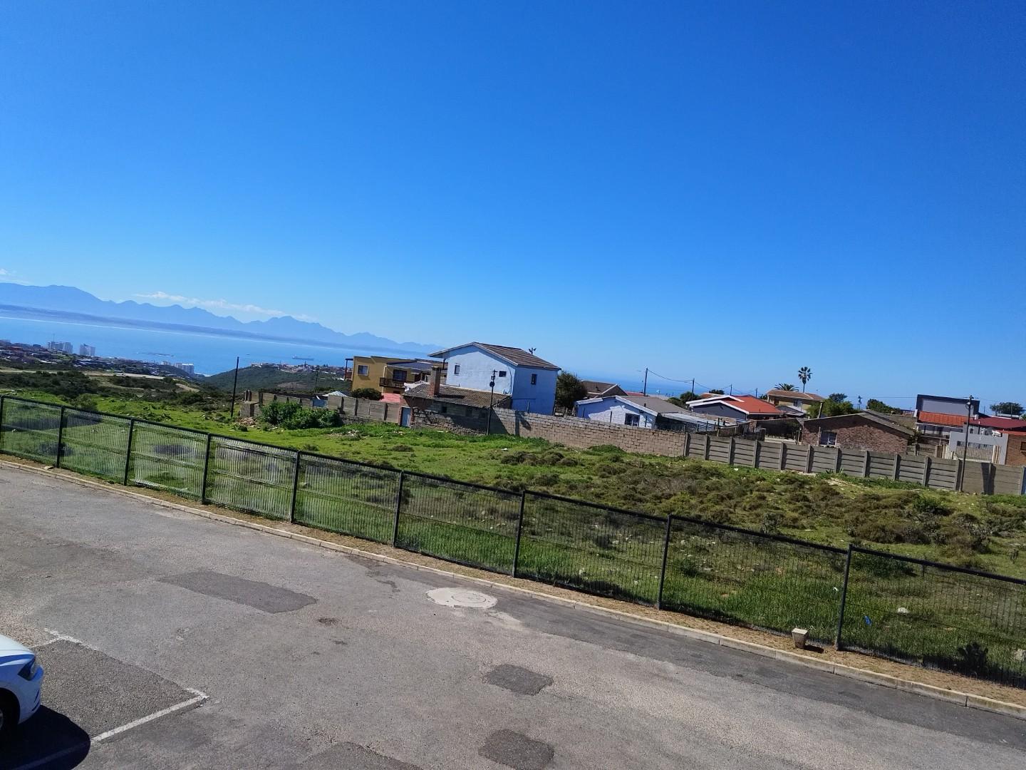 Image 5 of 6