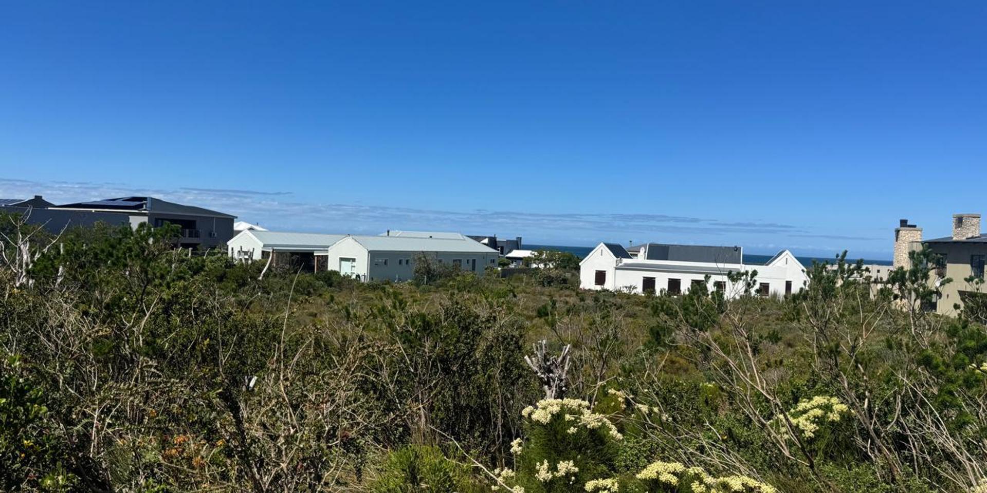 Image 4 of 6