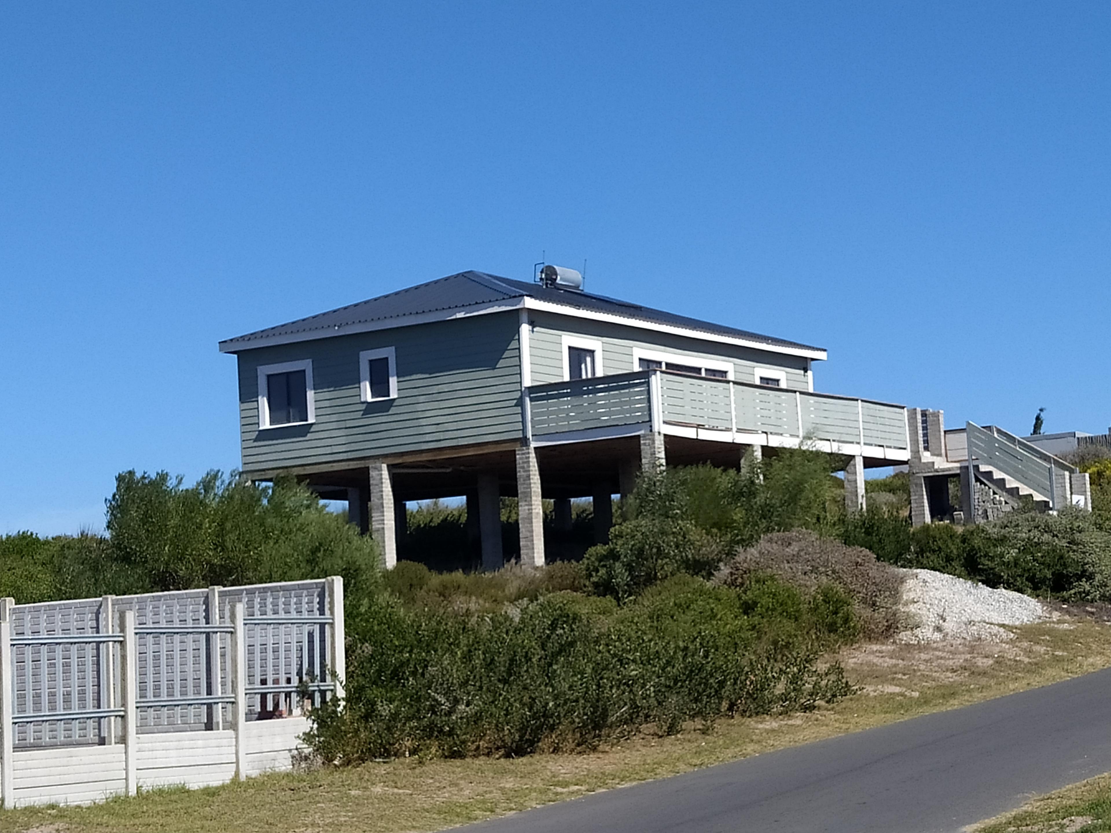 Image 1 of 6